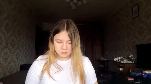 carolindueno online show from 02.20.26