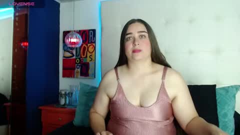 Snapshot of caroline15_ chatting on 05.26.26 --- Caroline --- online show from 05.26.26
