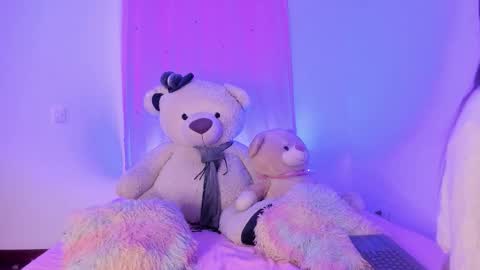 caroline 3 online show from 02.04.26