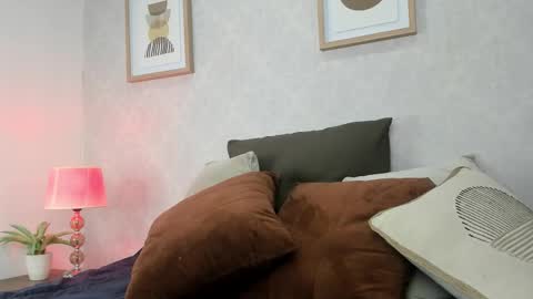  Caroline  online show from 10.06.25