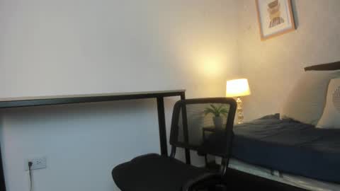 Snapshot of caroline_dh chatting on 02.03.26 Caroline online show from 02.03.26