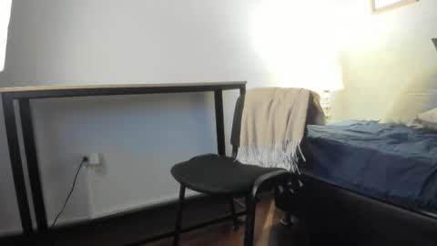 Snapshot of caroline_dh chatting on 02.09.26 Caroline online show from 02.09.26