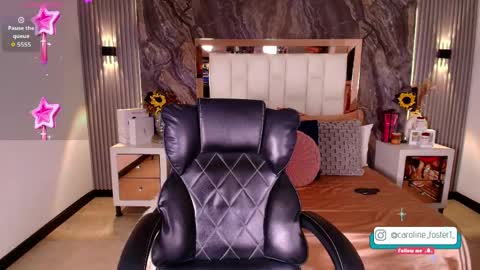 caroline_foster1 online show from 04.16.26