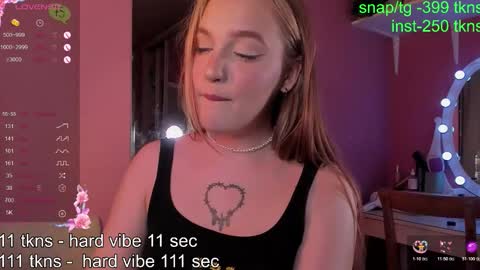 Caro online show from 11.07.25