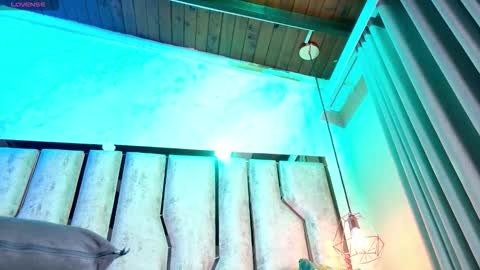 Carolina online show from 12.20.25