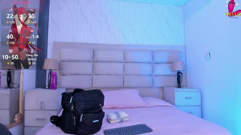 Caroline online show from 04.05.26