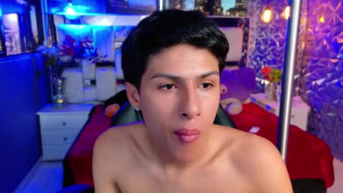 carolinejesh online show from 03.04.26