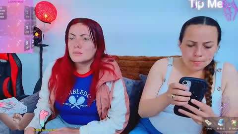 Carolinhe  online show from 11.22.25