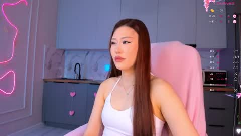 Snapshot of carpe_diemmm chatting on 07.24.26 Yummi online show from 07.24.26