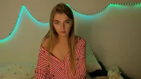 carriebradshawww online show from 09.17.25