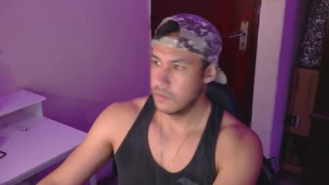 Snapshot of casas_oom chatting on 01.18.26 online show from 01.18.26