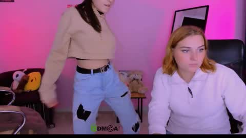 casey_meow_ online show from 10.05.25