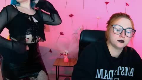 Snapshot of casey_meow_ chatting on 04.21.26 casey_meow_ online show from 04.21.26