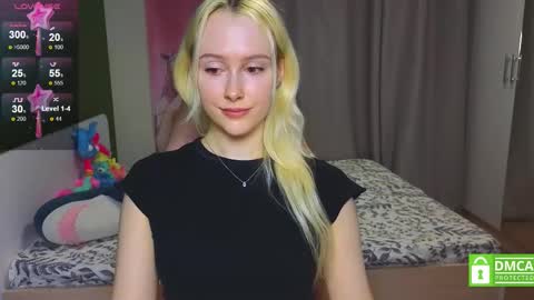 My name is Casey... Nice to meet you  I will be happy to have funthumbs up please its important online show from 02.11.26