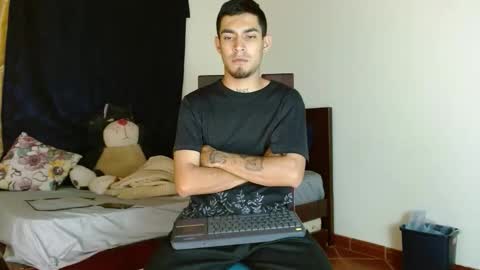 Snapshot of cash_master_san chatting on 11.11.25 Cash Master San online show from 11.11.25