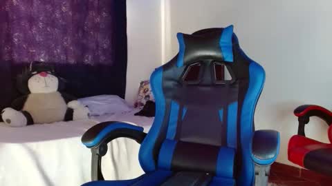 Snapshot of cash_master_san chatting on 12.01.25 Cash Master San online show from 12.01.25