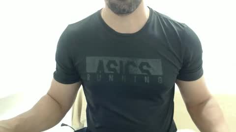 cashmastermuscle77 online show from 10.28.25