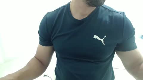 cashmastermuscle77 online show from 11.24.25