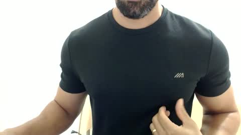 Snapshot of cashmastermuscle77 chatting on 06.07.26 cashmastermuscle77 online show from 06.07.26