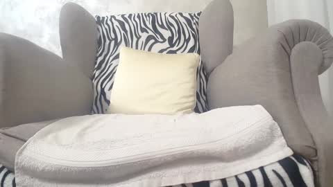 Cassandra joy online show from 02.16.25