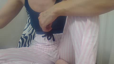 Snapshot of cassandra_joy chatting on 04.03.26 Cassandra joy online show from 04.03.26