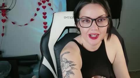 Cassandra Chaos online show from 02.24.26