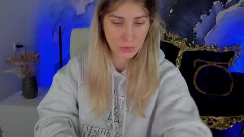 Lena online show from 02.11.25