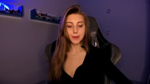 Seductress Cassia  FINDOM AND SADISM  NO NUDE online show from 01.27.25