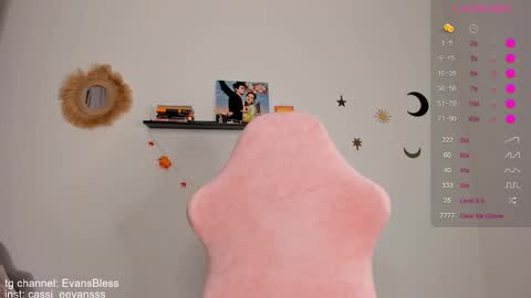 Cassie online show from 12.04.25