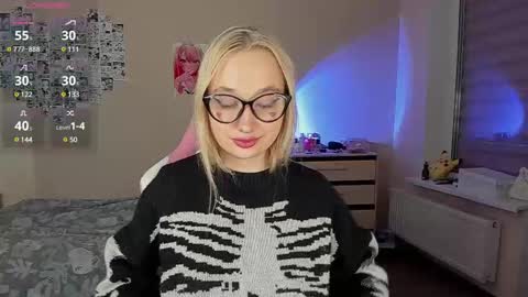 Snapshot of cassie_rosss chatting on 03.06.25 Cassie Rosss online show from 03.06.25