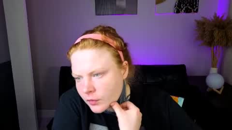 Snapshot of cassie_xkiss chatting on 07.10.26 Cassie online show from 07.10.26