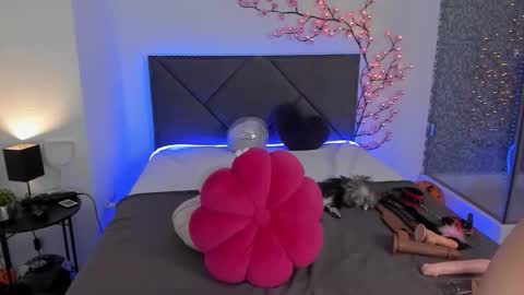 Cassie online show from 11.09.25