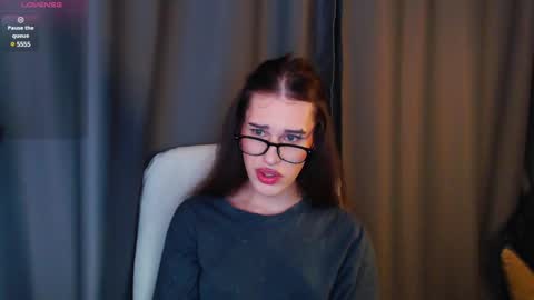 Snapshot of cassiemich chatting on 03.02.25 Cassie online show from 03.02.25