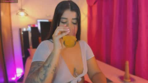 Snapshot of cassiestevenss chatting on 04.01.26 Cassie Stevens online show from 04.01.26