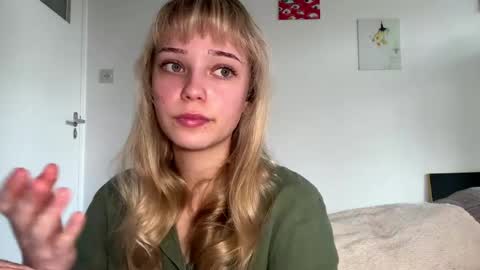 Olivia online show from 04.01.26