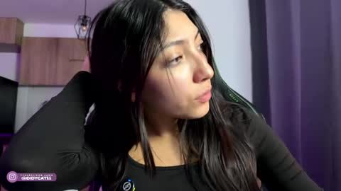 Snapshot of cat_didy chatting on 05.19.26 Didy online show from 05.19.26
