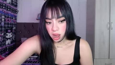 Mila online show from 12.03.25