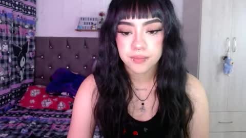 Snapshot of cat_mila_ chatting on 04.23.26 Mila online show from 04.23.26