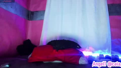 Cata Angel online show from 02.13.25