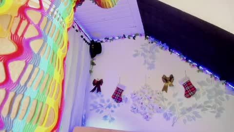 Snapshot of cata_greenn chatting on 12.21.24 Cata green model independient online show from 12.21.24