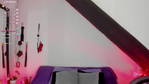 Snapshot of cata_greenn chatting on 03.11.25 Cata green model independient online show from 03.11.25