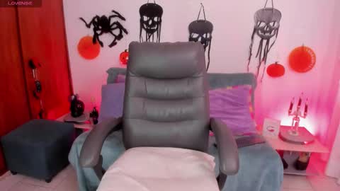 Snapshot of cata_greenn chatting on 10.07.25 Cata green model independient online show from 10.07.25