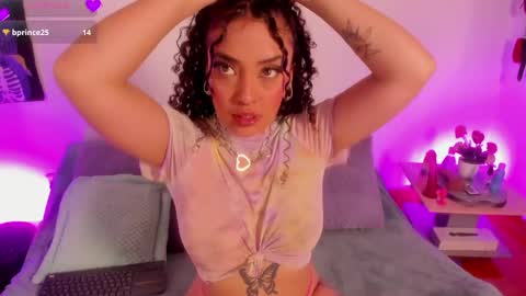 Snapshot of cata_greenn chatting on 04.17.26 Cata green model independient online show from 04.17.26