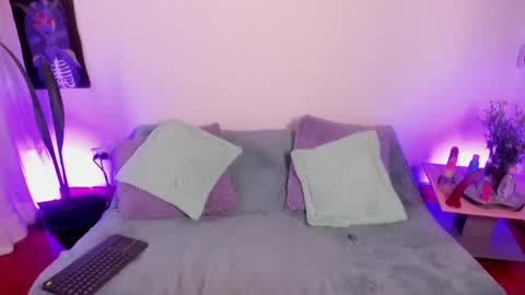 Snapshot of cata_greenn chatting on 04.23.26 Cata green model independient online show from 04.23.26