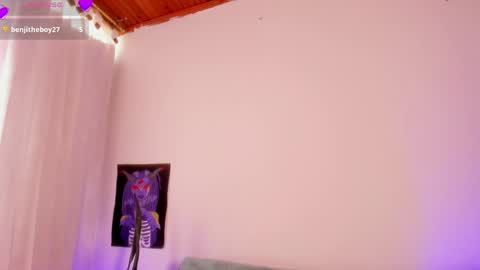 Snapshot of cata_greenn chatting on 04.27.26 Cata green model independient online show from 04.27.26