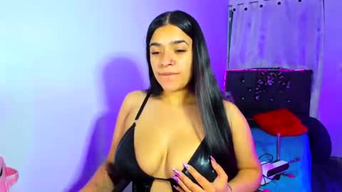 Snapshot of cata_lina_132 chatting on 07.15.26 catalina online show from 07.15.26