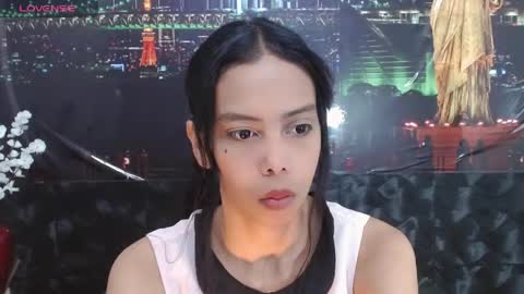 Snapshot of catalella_ar chatting on 05.05.26 Queen Catalella online show from 05.05.26