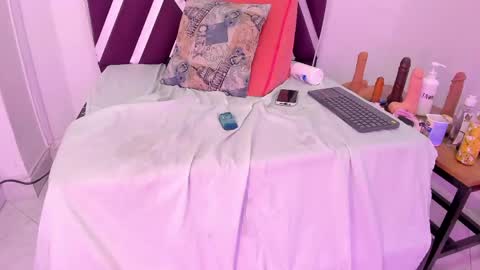 Snapshot of cataleya_bianchi chatting on 04.24.26 Cataleya online show from 04.24.26