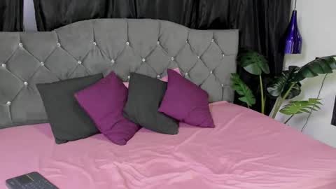 Snapshot of cataleya_divine chatting on 03.09.25 Cata Prins online show from 03.09.25