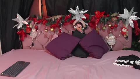 Snapshot of cataleya_divine chatting on 12.04.25 Cata Prins online show from 12.04.25